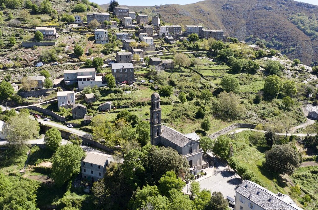 SENTIER DE PIANELLU / VILLAGES